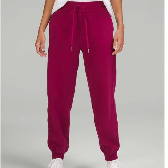 lululemon athletica Pants - Lululemon Scuba Relaxed-Fit High-Rise Jogger Pomegranate Size 6